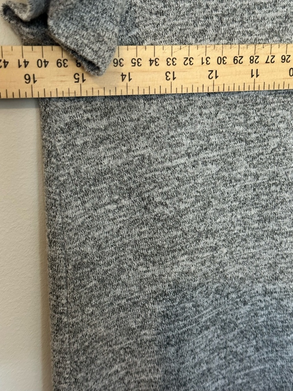 Gap grey short sleeve lightweight sweater dress - Picture 4 of 5